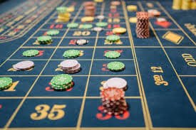 bwiin တိုက်ရိုက်ကာစီနို Real Dealer Live Casino မြန်မာ